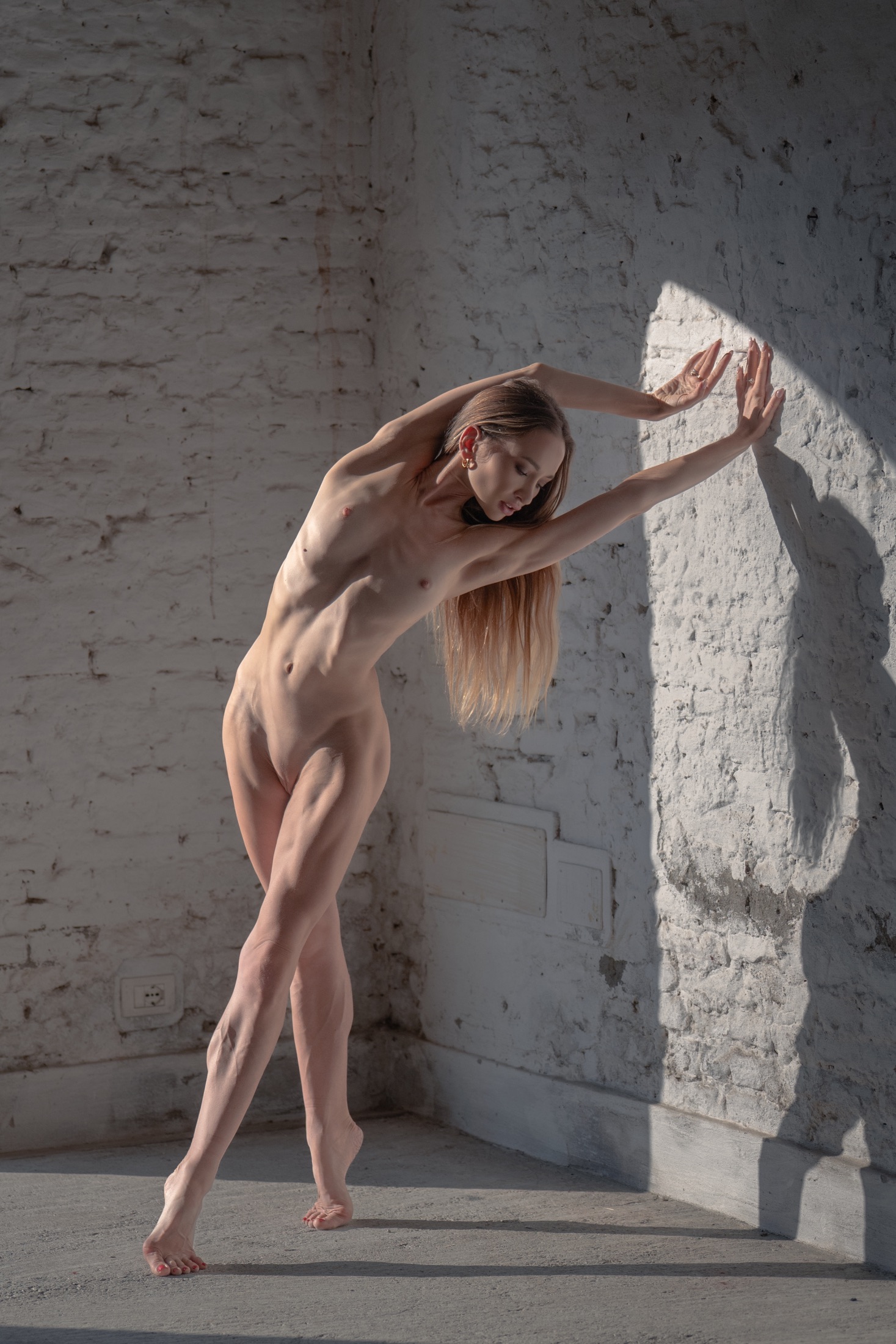 Editorial portrait by Kristof Longo