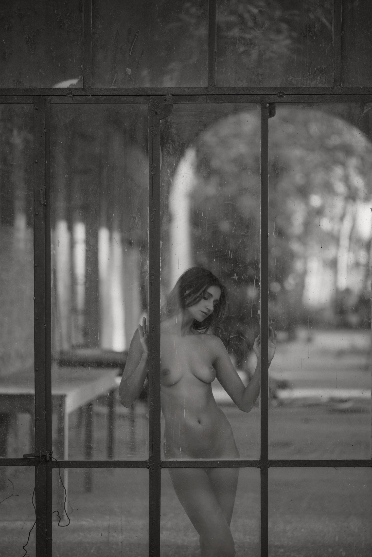 Editorial portrait by Kristof Longo