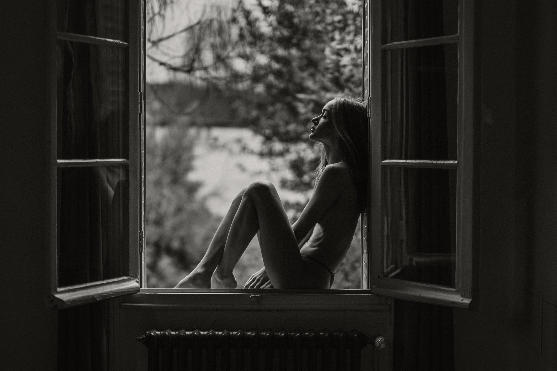 Editorial portrait by Kristof Longo