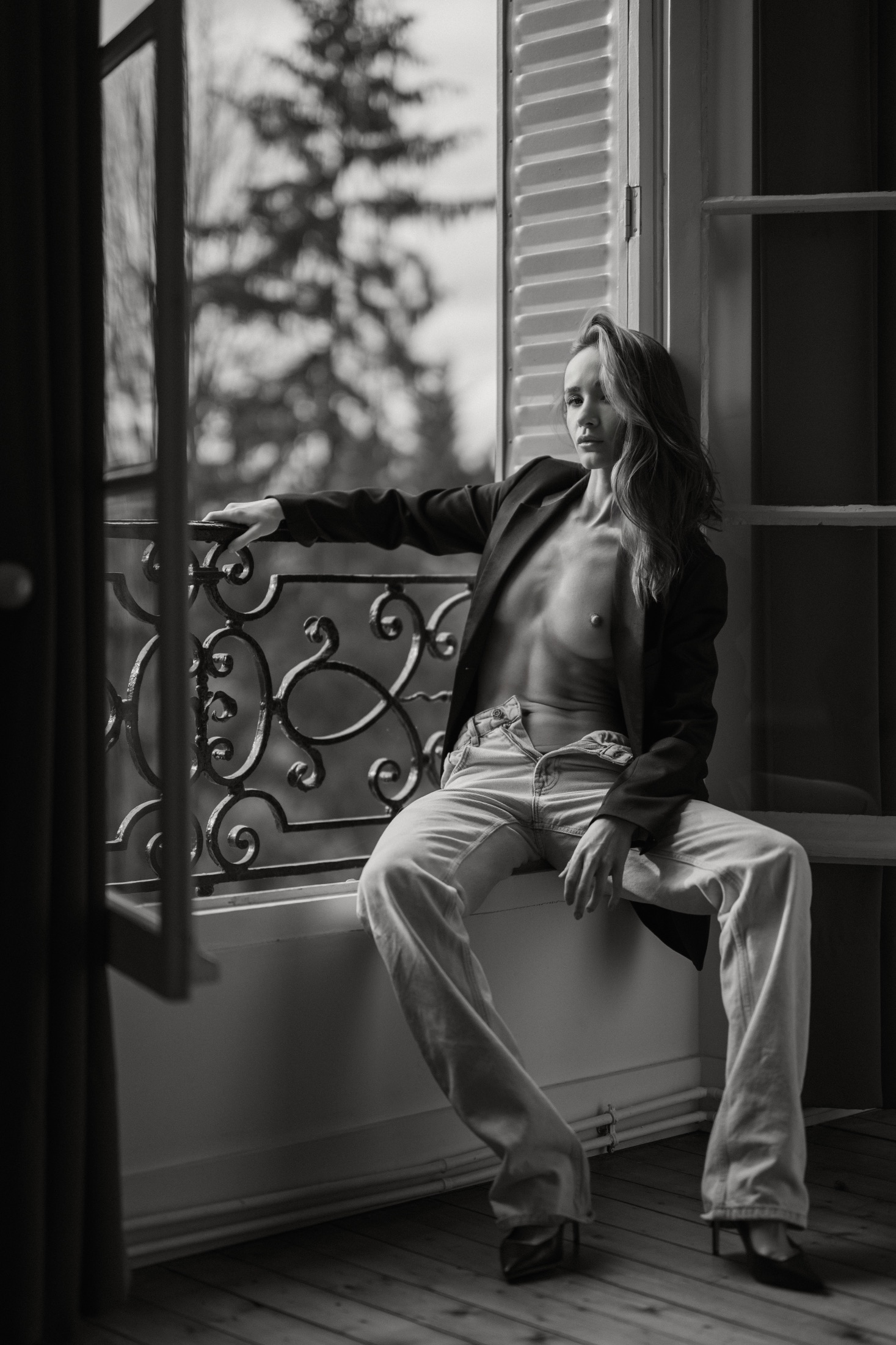 Editorial portrait by Kristof Longo