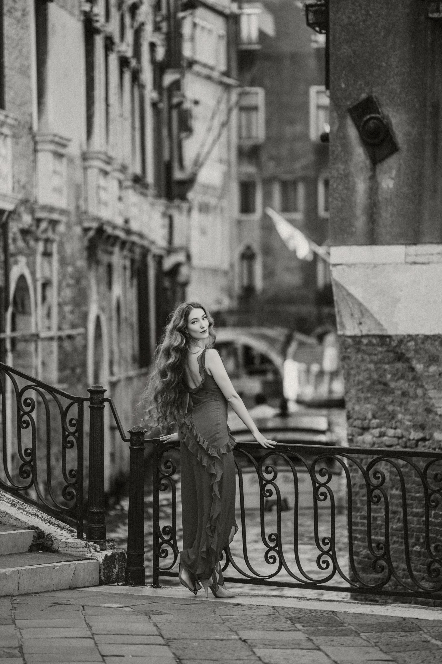 Editorial portrait by Kristof Longo