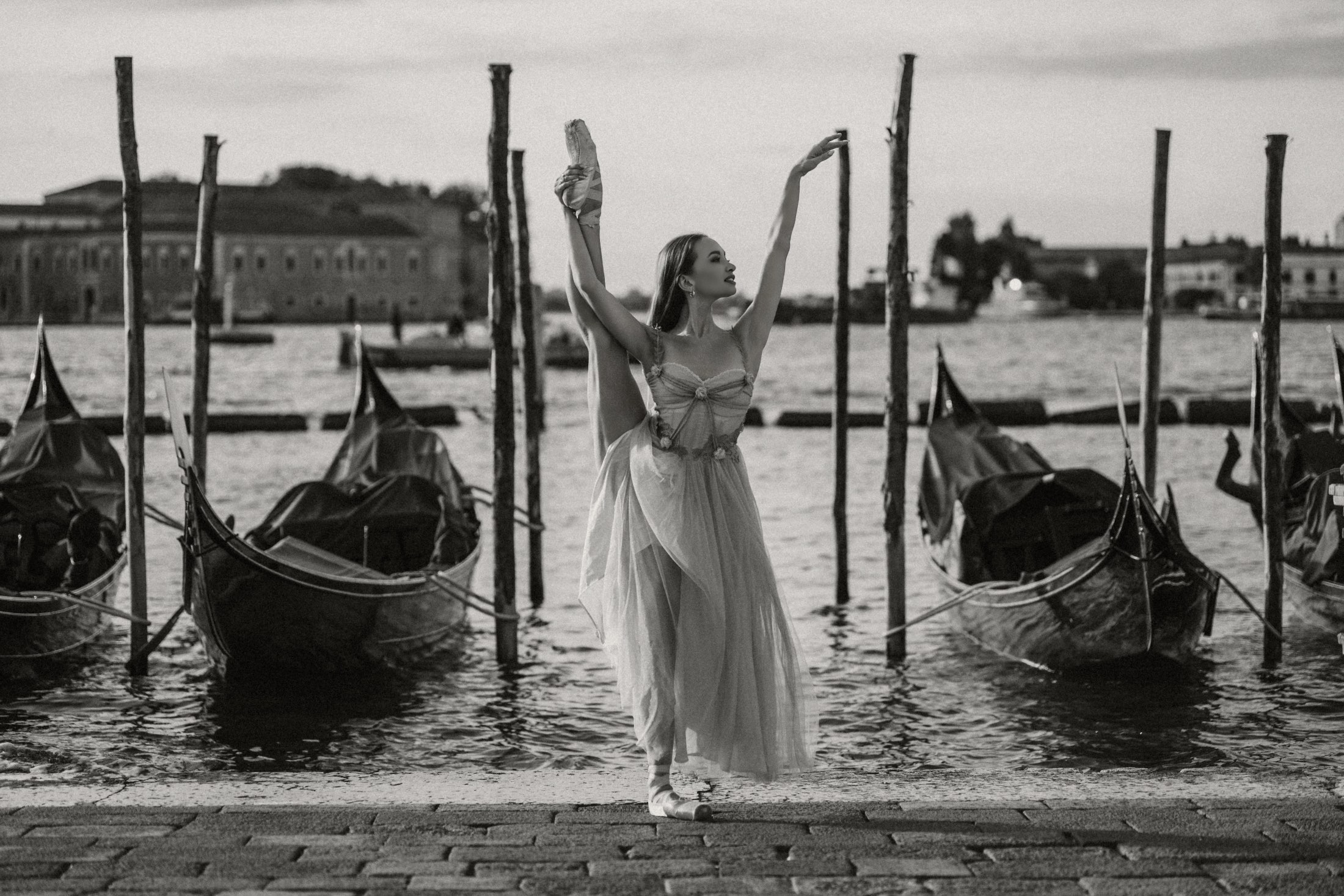 Editorial portrait by Kristof Longo