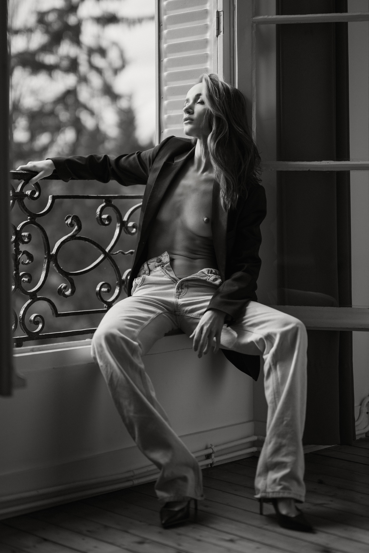 Editorial portrait by Kristof Longo